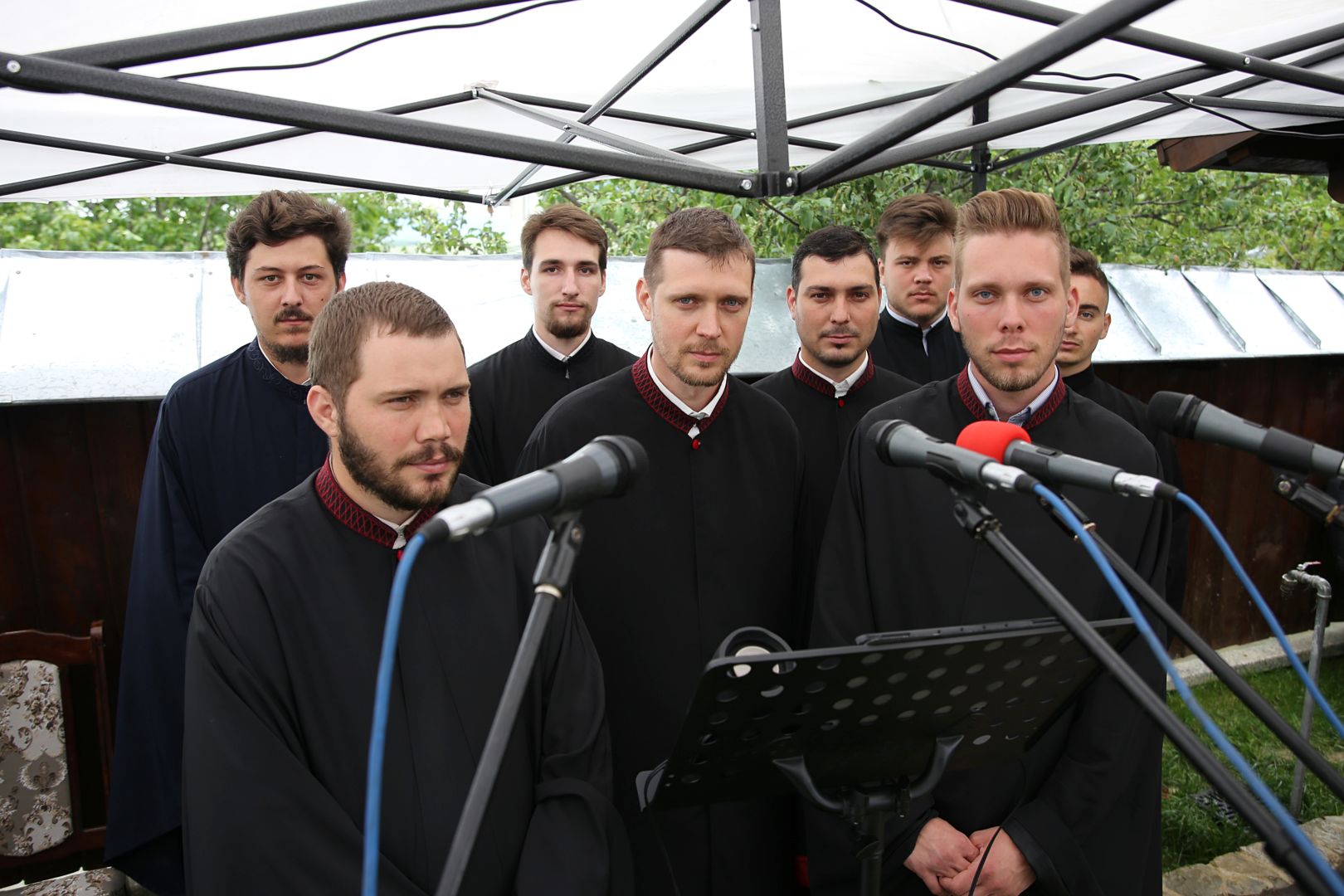 Un locaș închinat Sfintei Parascheva și Sfinților Arhangheli a fost târnosit de Mitropolitul Moldovei și Bucovinei