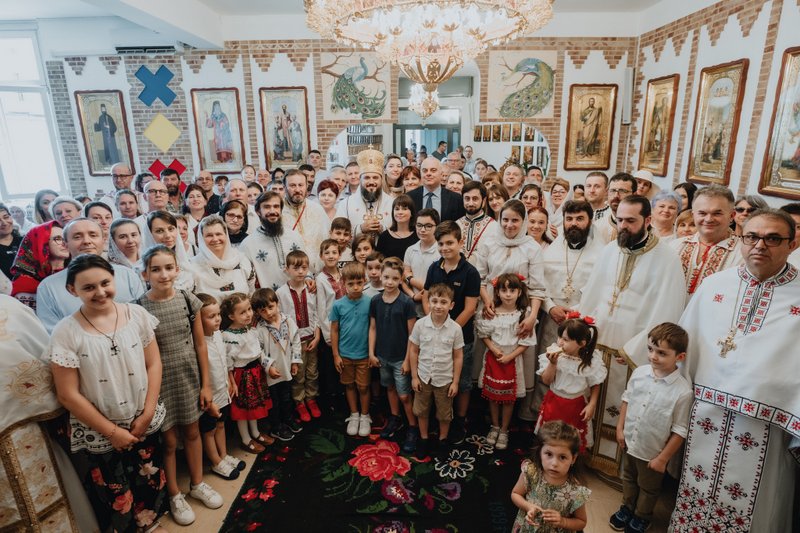 Târnosirea altarului bisericii românești din Monfalcone – Italia