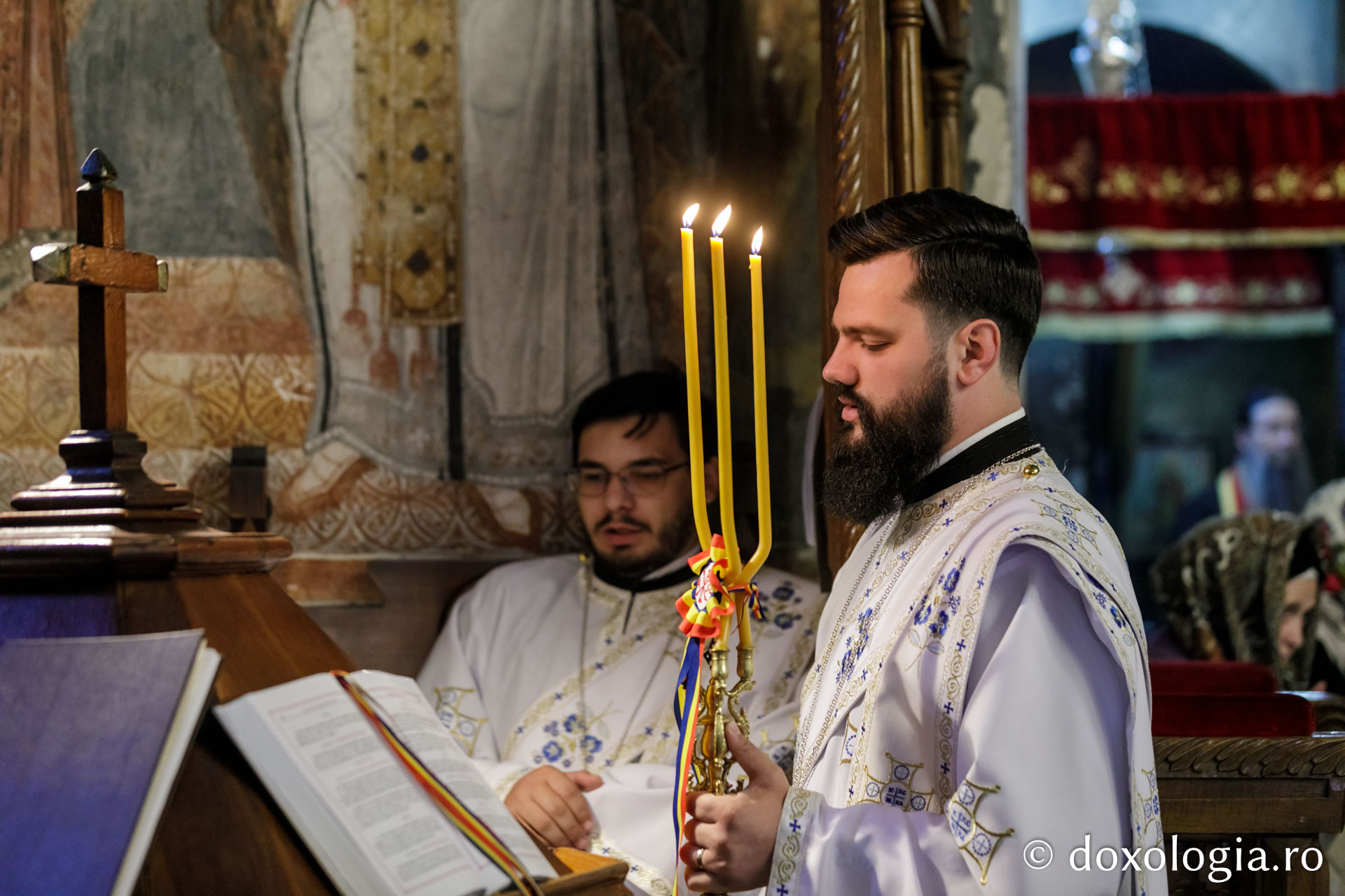 PS Părinte Andrei, către pelerinii Sfântului Ioan cel Nou: „Cine ne adună pe noi, dacă nu dragostea față de Dumnezeu și față de oameni?”