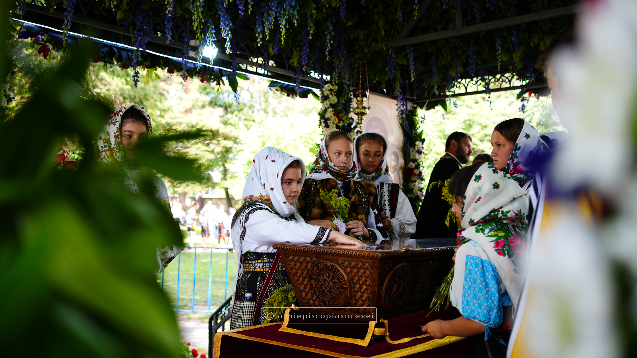 PS Părinte Andrei, către pelerinii Sfântului Ioan cel Nou: „Cine ne adună pe noi, dacă nu dragostea față de Dumnezeu și față de oameni?”