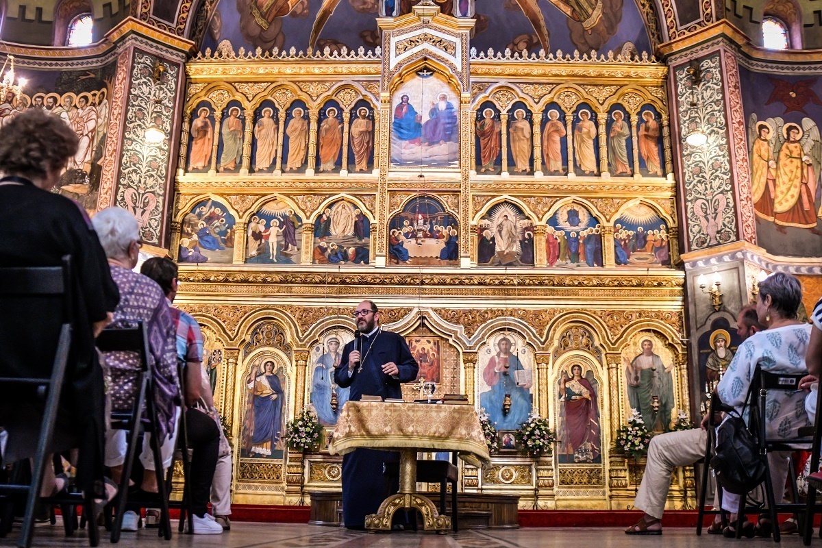 Examenele au în miezul lor copiii