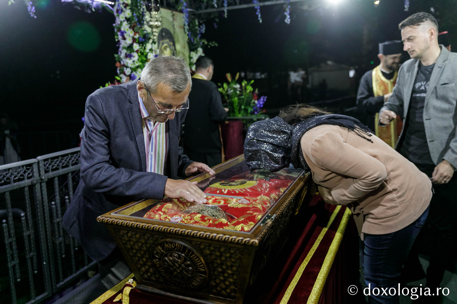Foto: Pr. Silviu Cluci Slujbă de noapte în cinstea Sfântului Mare Mucenic Gheorghe #HramSuceava2022