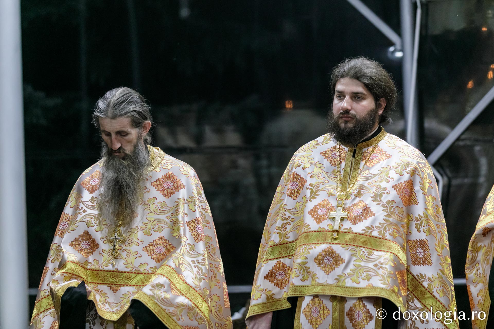 Foto: Pr. Silviu Cluci Slujbă de noapte în cinstea Sfântului Mare Mucenic Gheorghe #HramSuceava2022