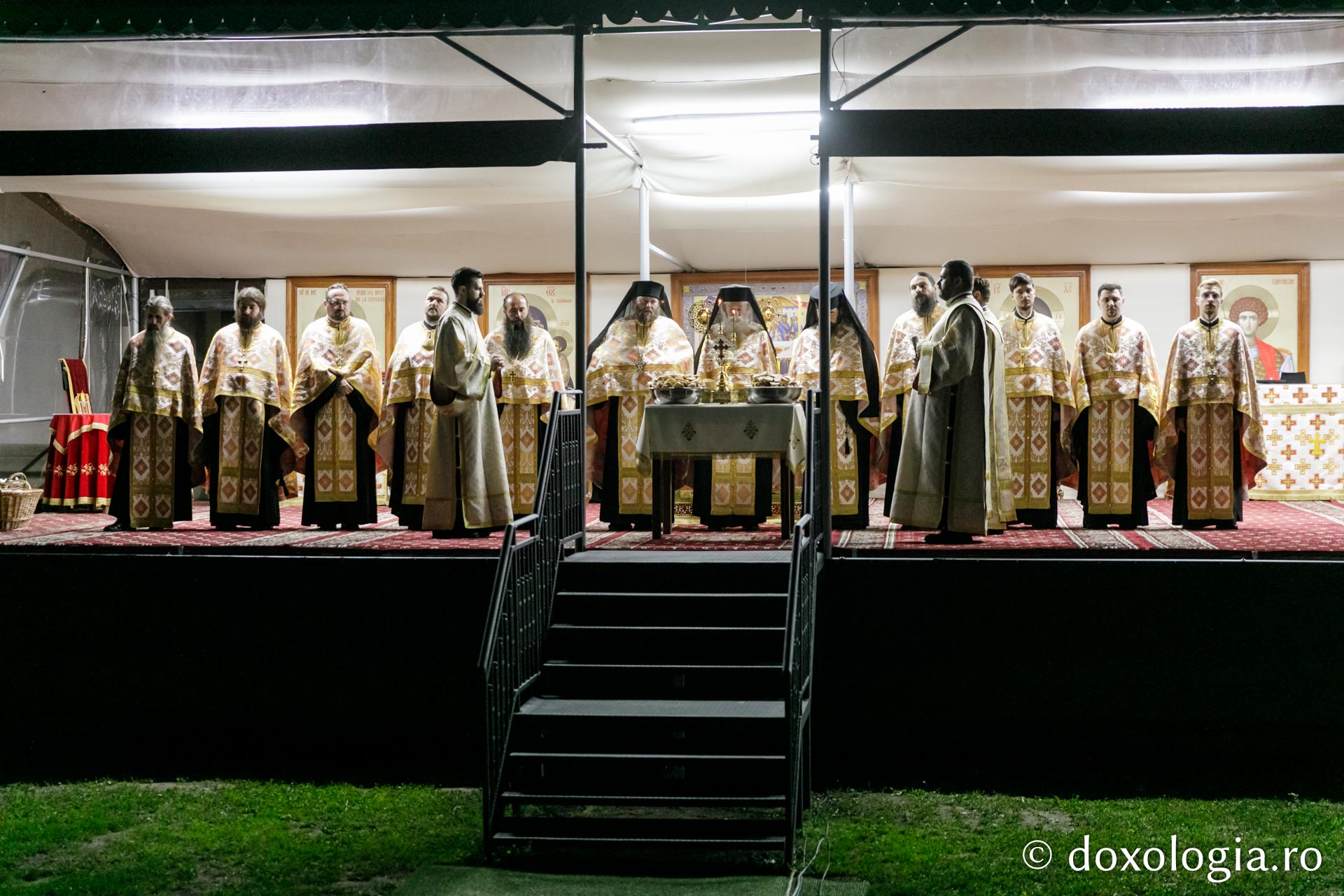 (Foto) Priveghere în cinstea Sfântului Mare Mucenic Gheorghe #HramSuceava2022