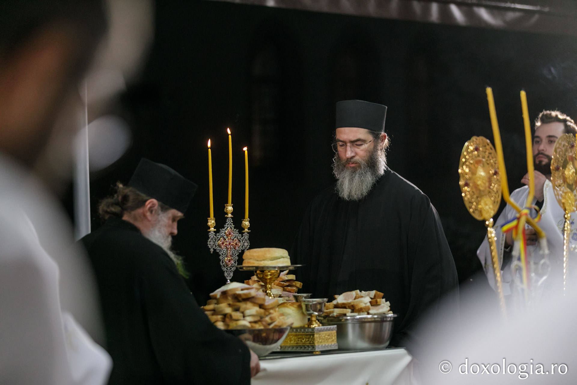 A doua zi de hram: PS Părinte Damaschin a săvârșit Slujba Privegherii în cinstea Sfântului Ioan cel Nou #HramSuceava2022