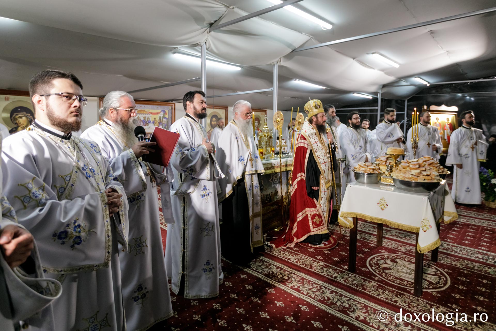 A doua zi de hram: PS Părinte Damaschin a săvârșit Slujba Privegherii în cinstea Sfântului Ioan cel Nou #HramSuceava2022