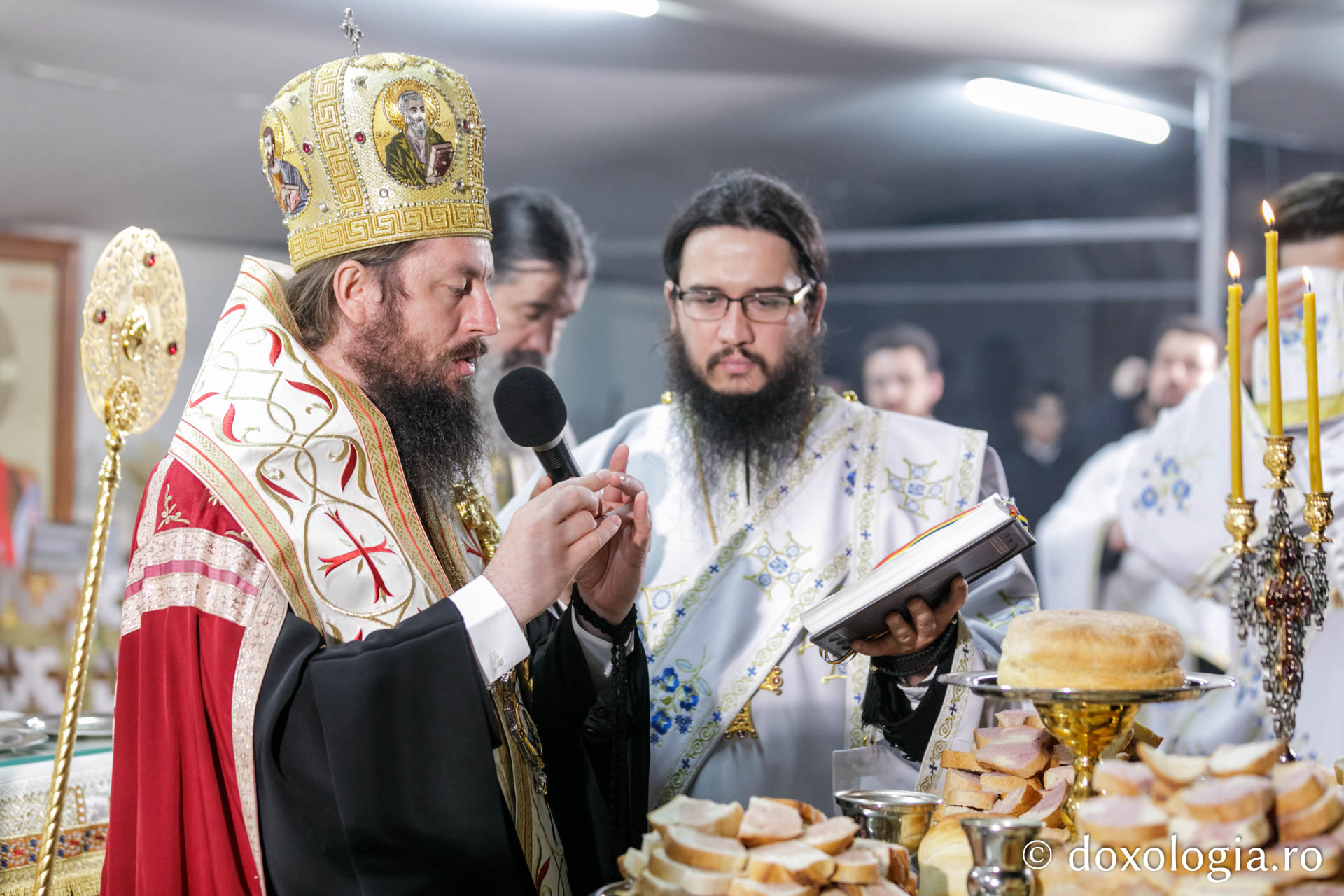 A doua zi de hram: PS Părinte Damaschin a săvârșit Slujba Privegherii în cinstea Sfântului Ioan cel Nou #HramSuceava2022