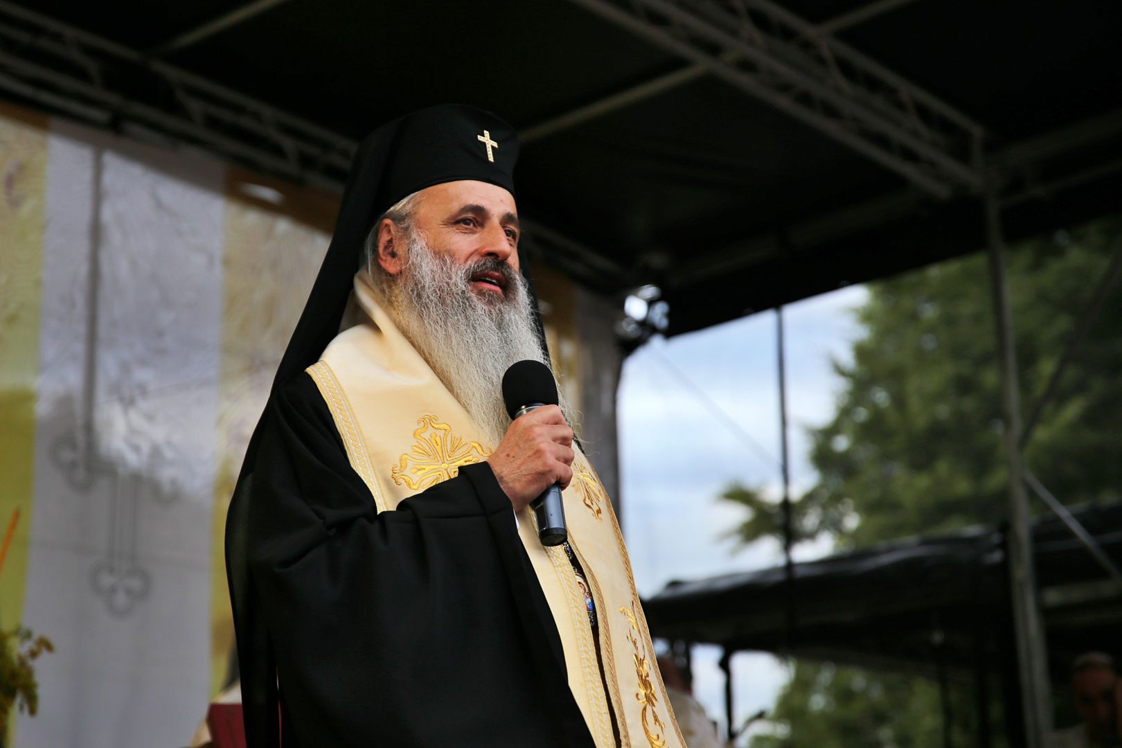 Nașterea Sfântului Ioan Botezătorul, sărbătoarea orașului de la poalele Pietricicăi: mii de oameni, împreună cu sfinții prin Piatra Neamț