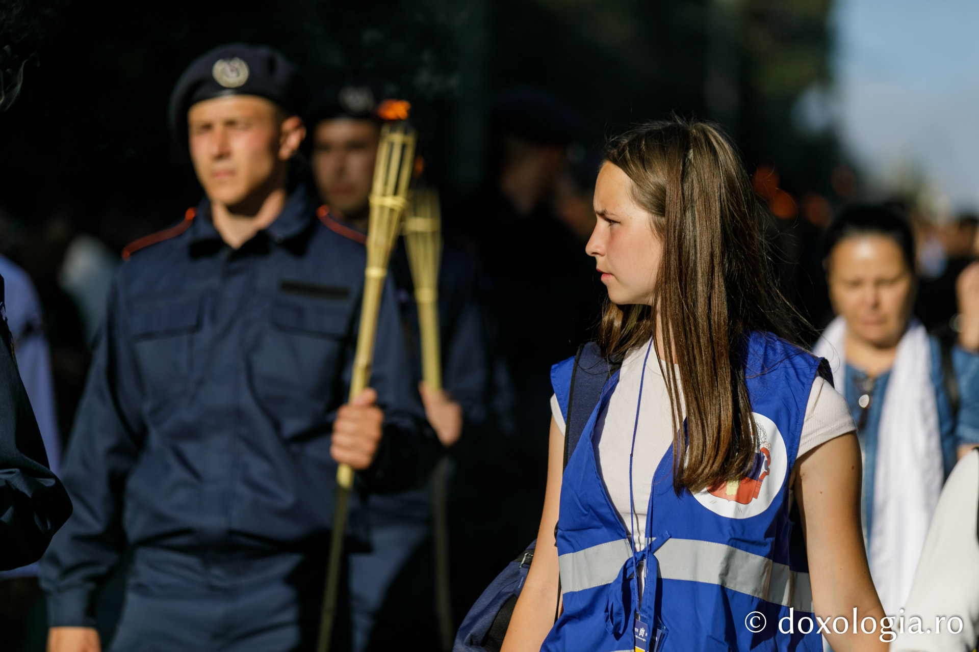 „Calea Sfinților” pe străzile Sucevei: peste 10000 de pelerini au participat la procesiunea cu moaștele Sfântului Ioan cel Nou #HramSuceava2022