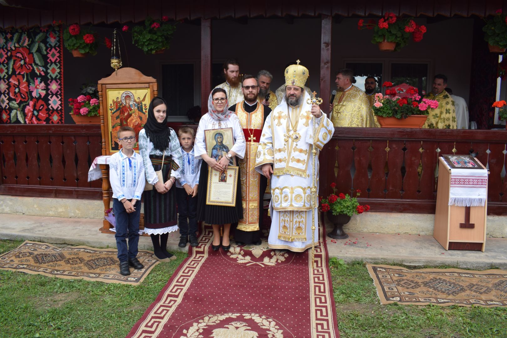 Slujbă arhierească în Parohia Joldești, comuna Vorona, Protopopiatul Botoșani