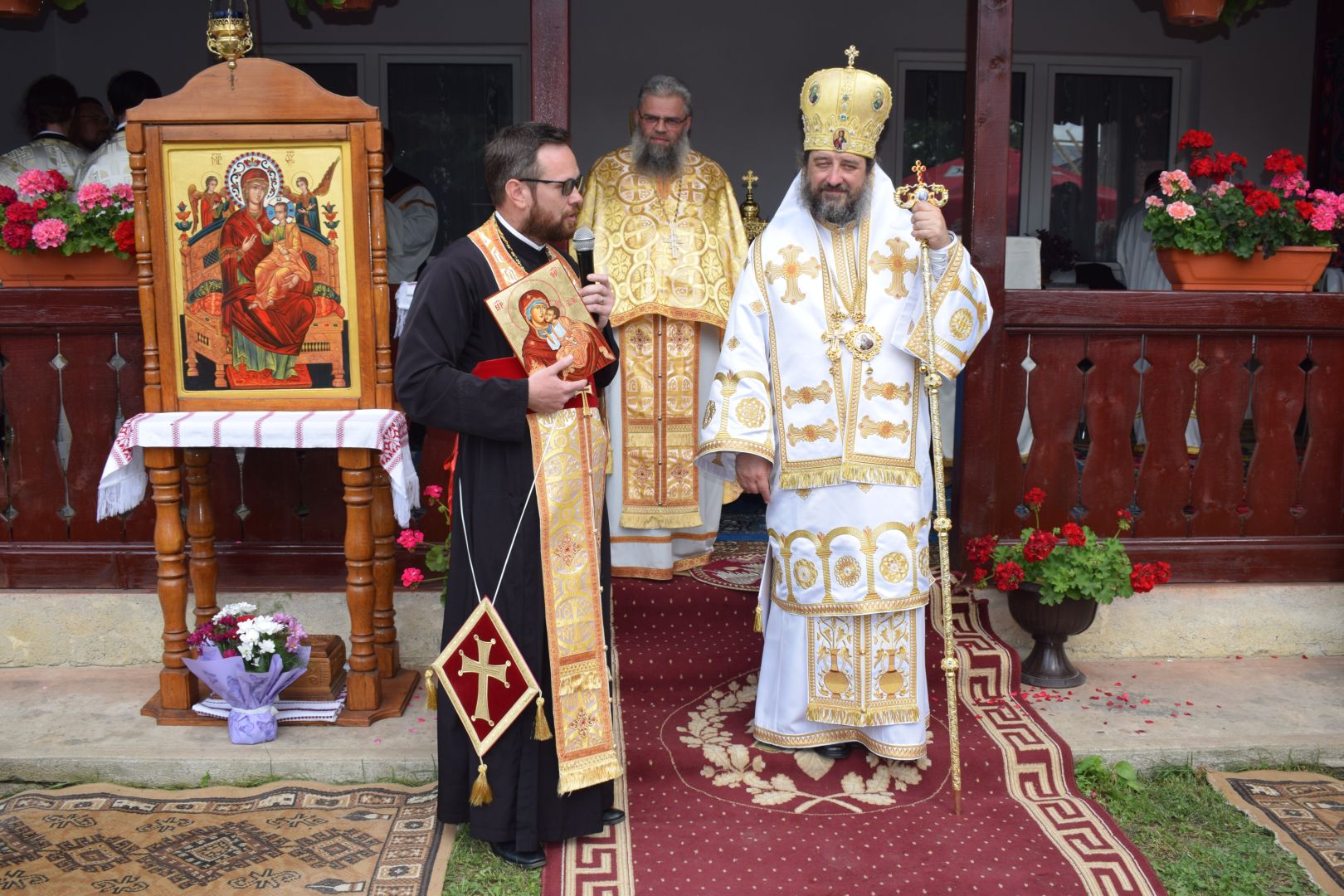 Slujbă arhierească în Parohia Joldești, comuna Vorona, Protopopiatul Botoșani