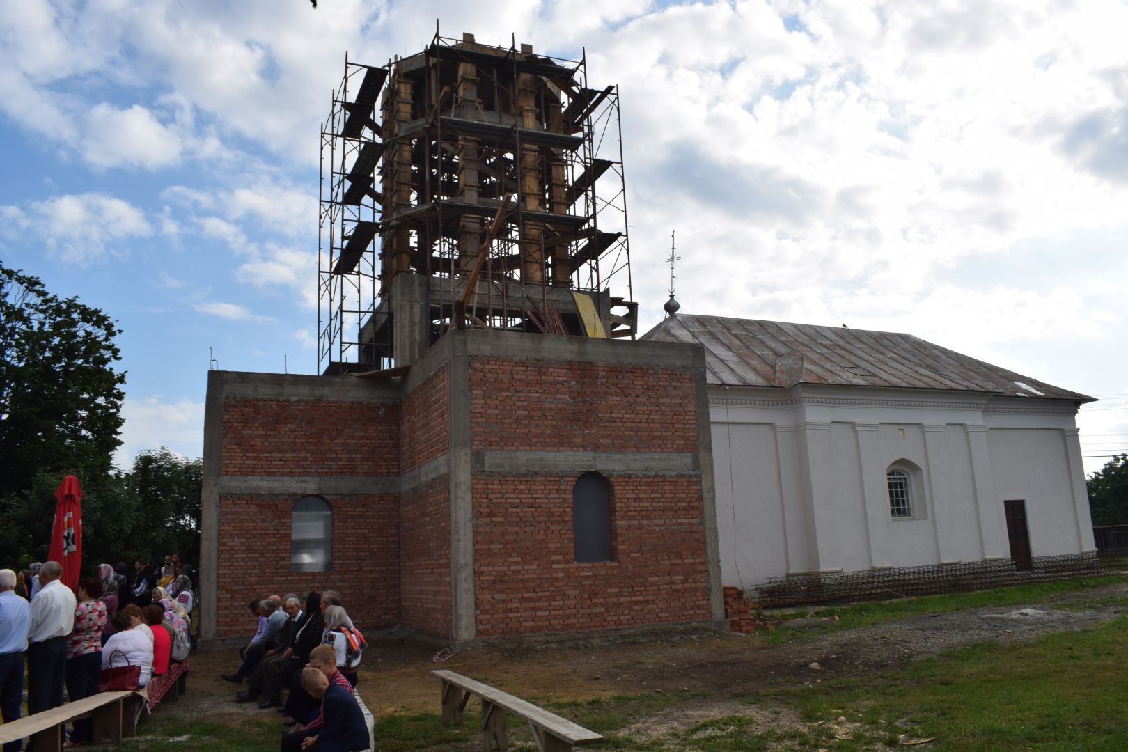 Slujbă arhierească în Parohia Joldești, comuna Vorona, Protopopiatul Botoșani