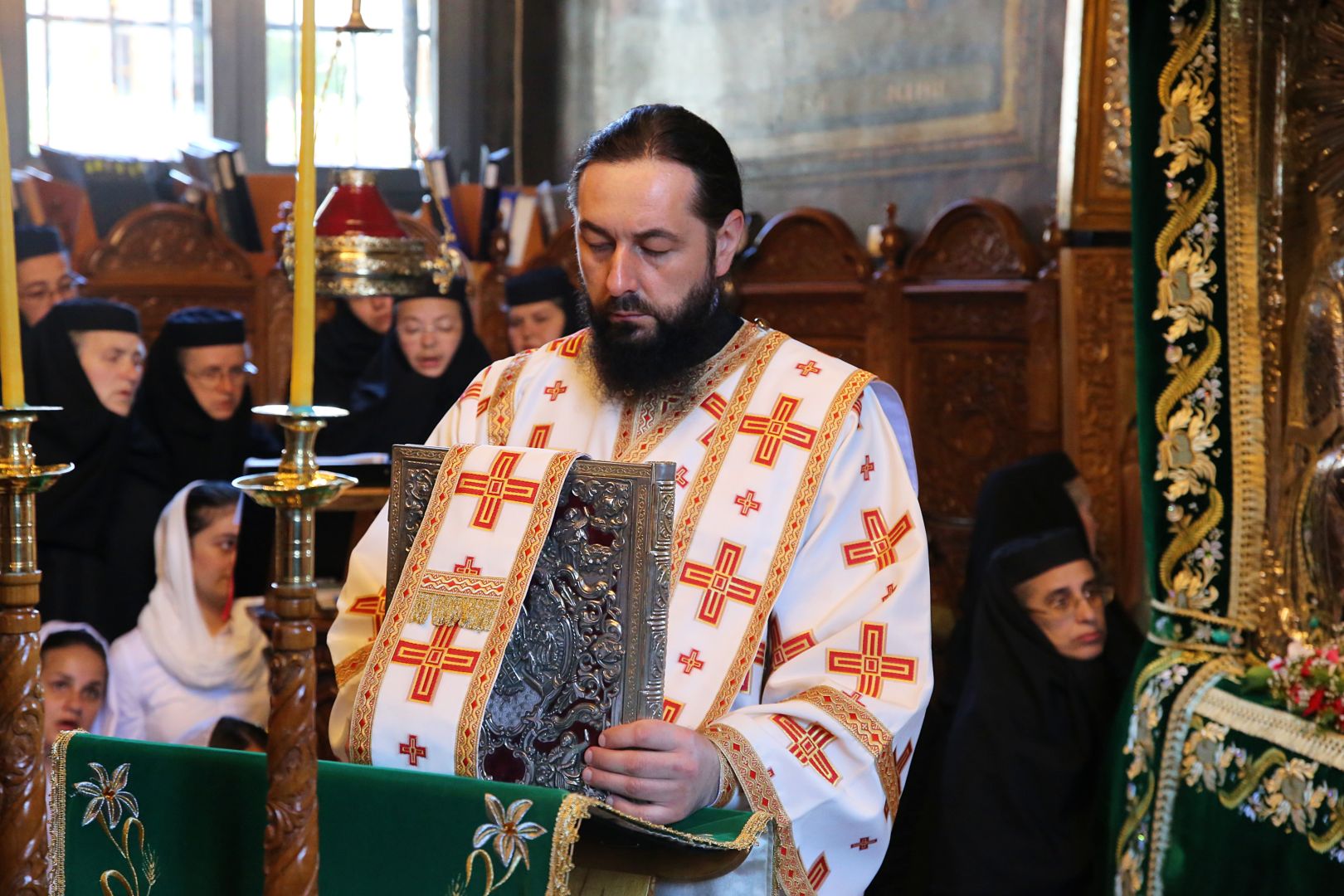 Liceul Teologic „Sfânta Parascheva” de la Mănăstirea Agapia aniversează 3 decenii de la reactivare