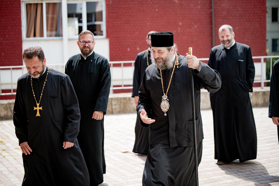 Preasfințitul Părinte Nichifor Botoșăneanul  a vizitat Seminarul Teologic din Dorohoi