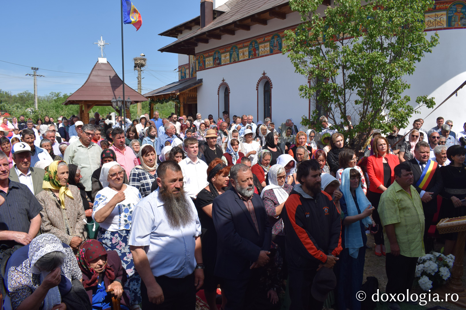 IPS Teofan a resfințit Biserica „Sfântul Nicolae și Sfântul Dimitrie” din Stănești – Lunca, Protopopiatul Botoșani