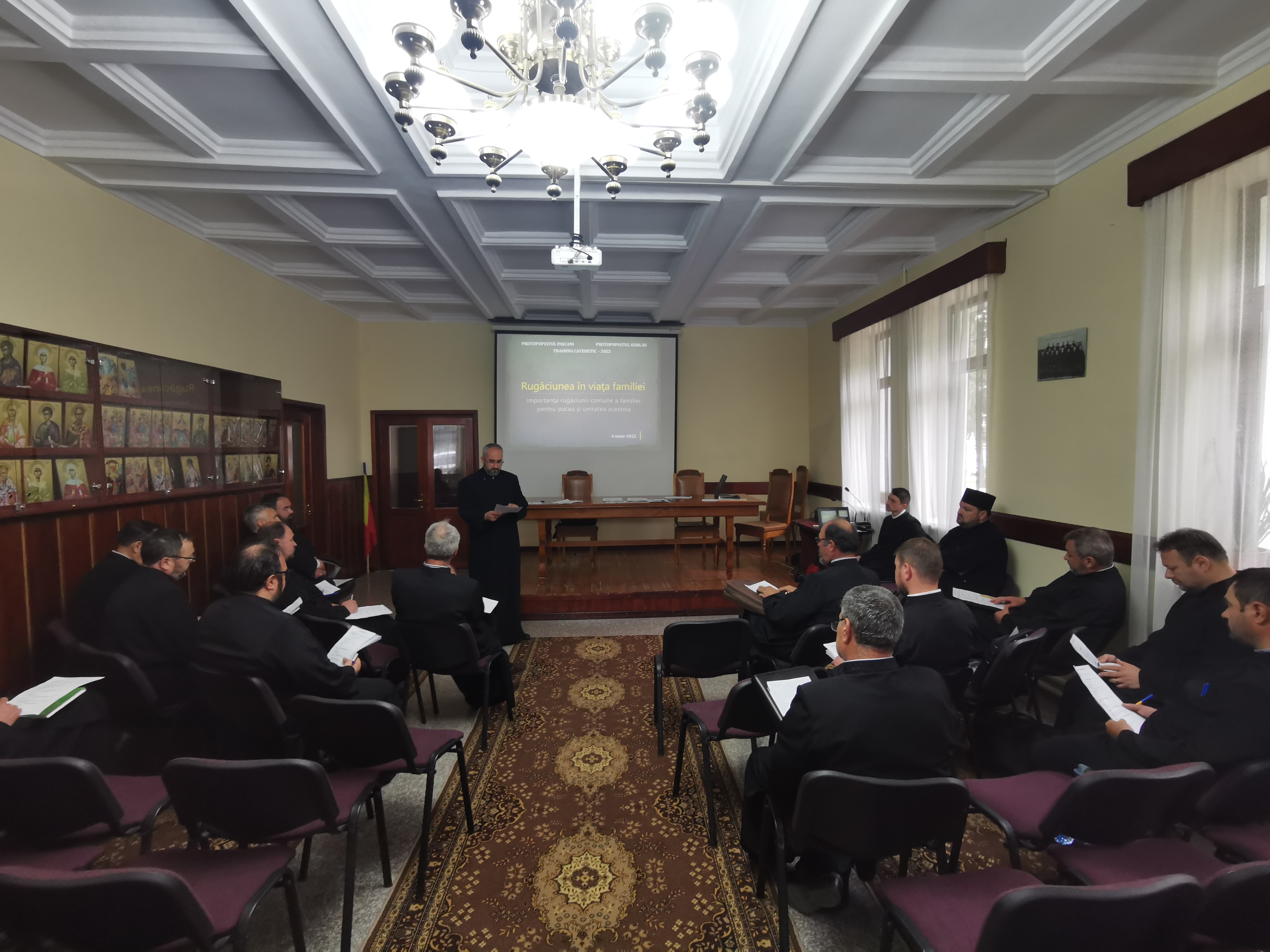 „Rugăciunea în viaţa familiei”, tema catehetică a atelierului organizat la Protopopiatul Paşcani