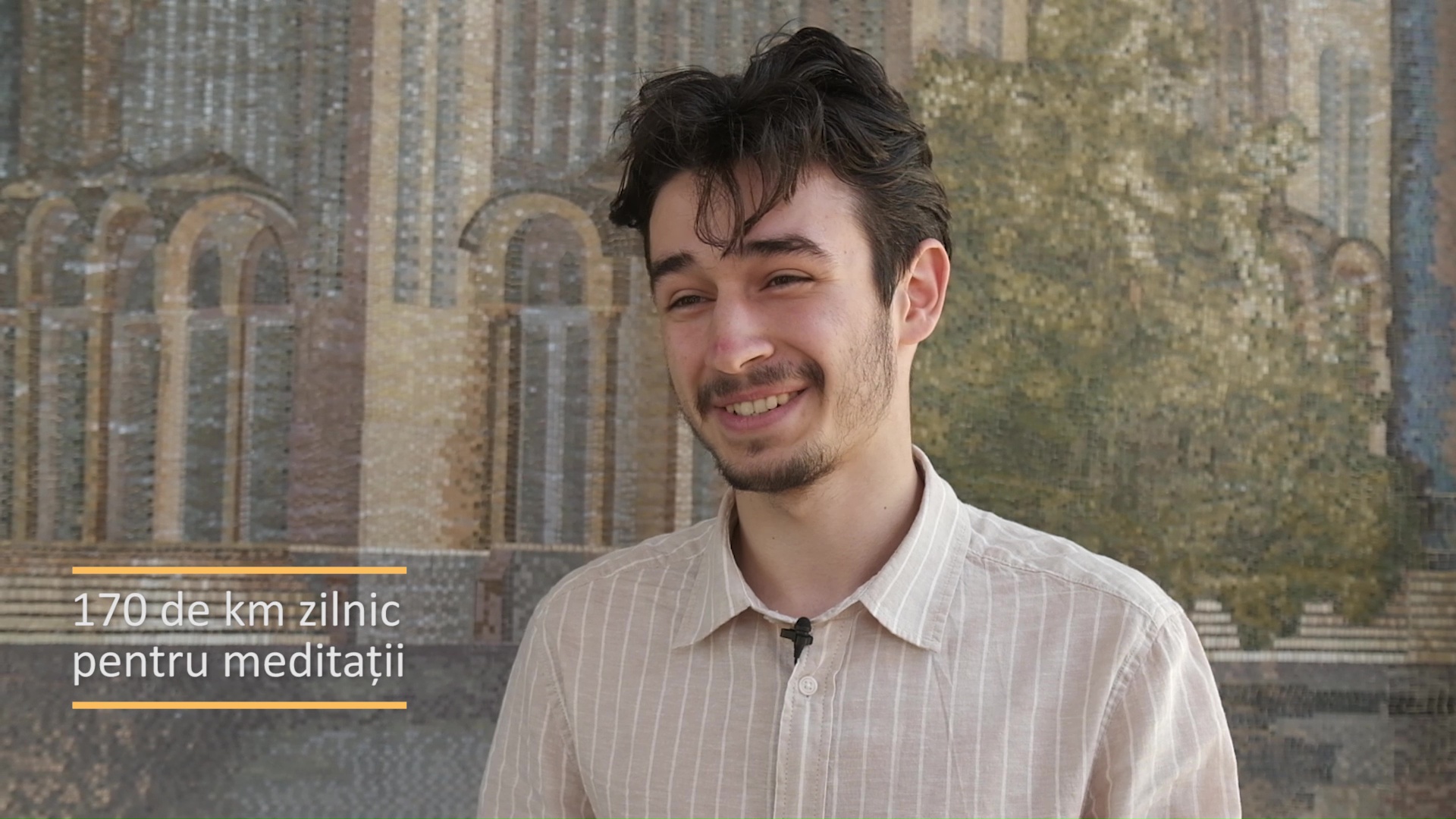 (Video) 170 km zilnic pentru meditații: Emanuel, bursier Pro Vita Iași