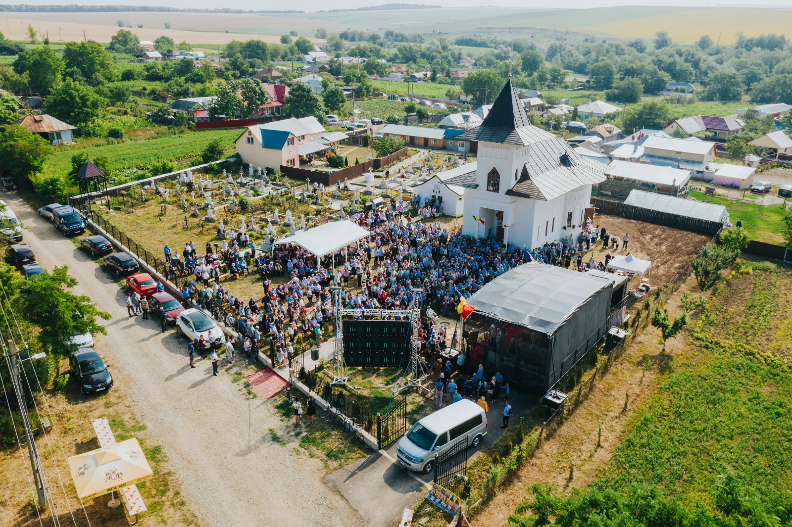 Mâna dreaptă a Sfântului Nicolae va fi adusă spre închinare la Parohia Bălușești