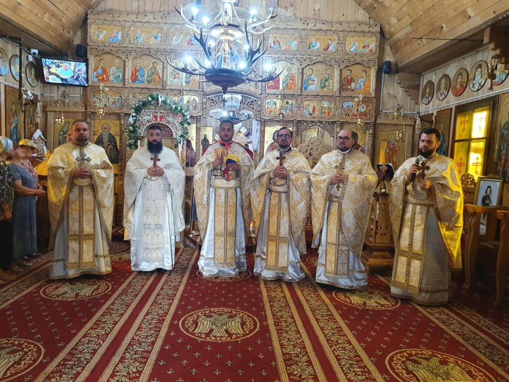 Sfântul Andrei Criteanul, prăznuit la biserica pentru persoane cu deficiențe din Bacău