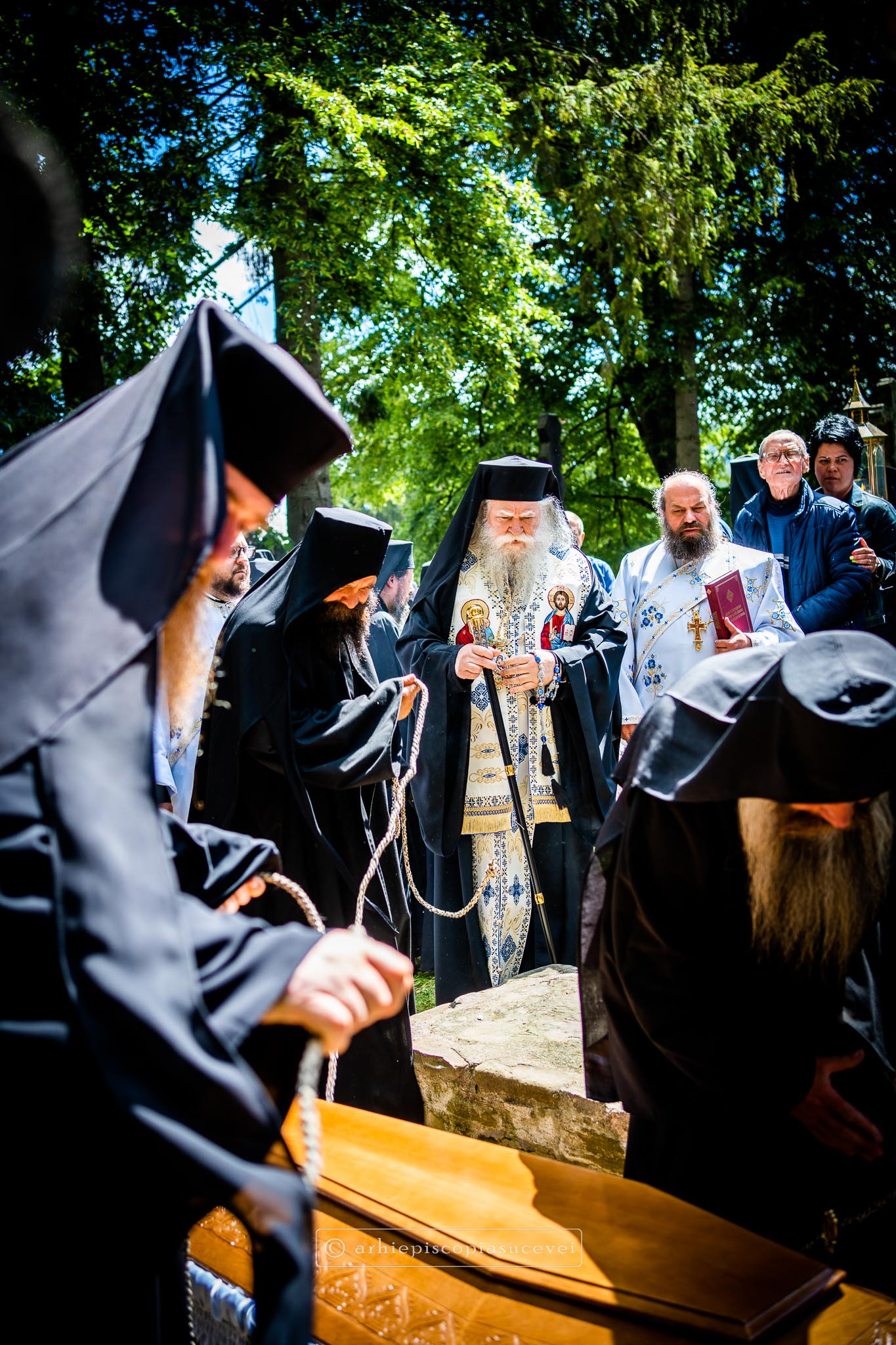 Arhimandritul Grigorie Halciuc a fost înmormântat la Mănăstirea Putna