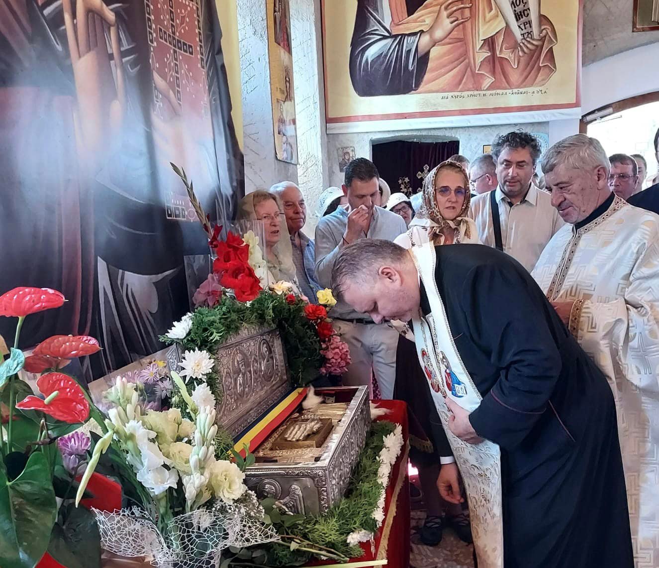 În jur de 5000 de credincioși au poposit zilele acestea, în pelerinaj, la Sfântul Nicolae