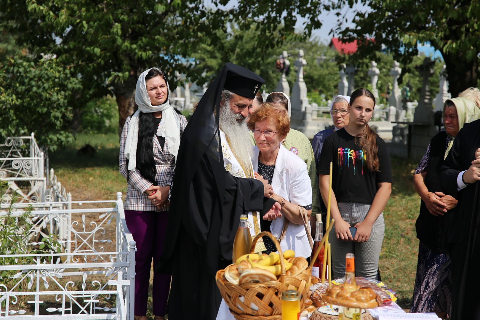 De 15 ani, Preafericitul Părinte Teoctist slujește în Împărăția Cerurilor: Doi ierarhi s-au rugat la Tocileni pentru sufletul celui de-al cincilea Patriarh al Bisericii Ortodoxe Române