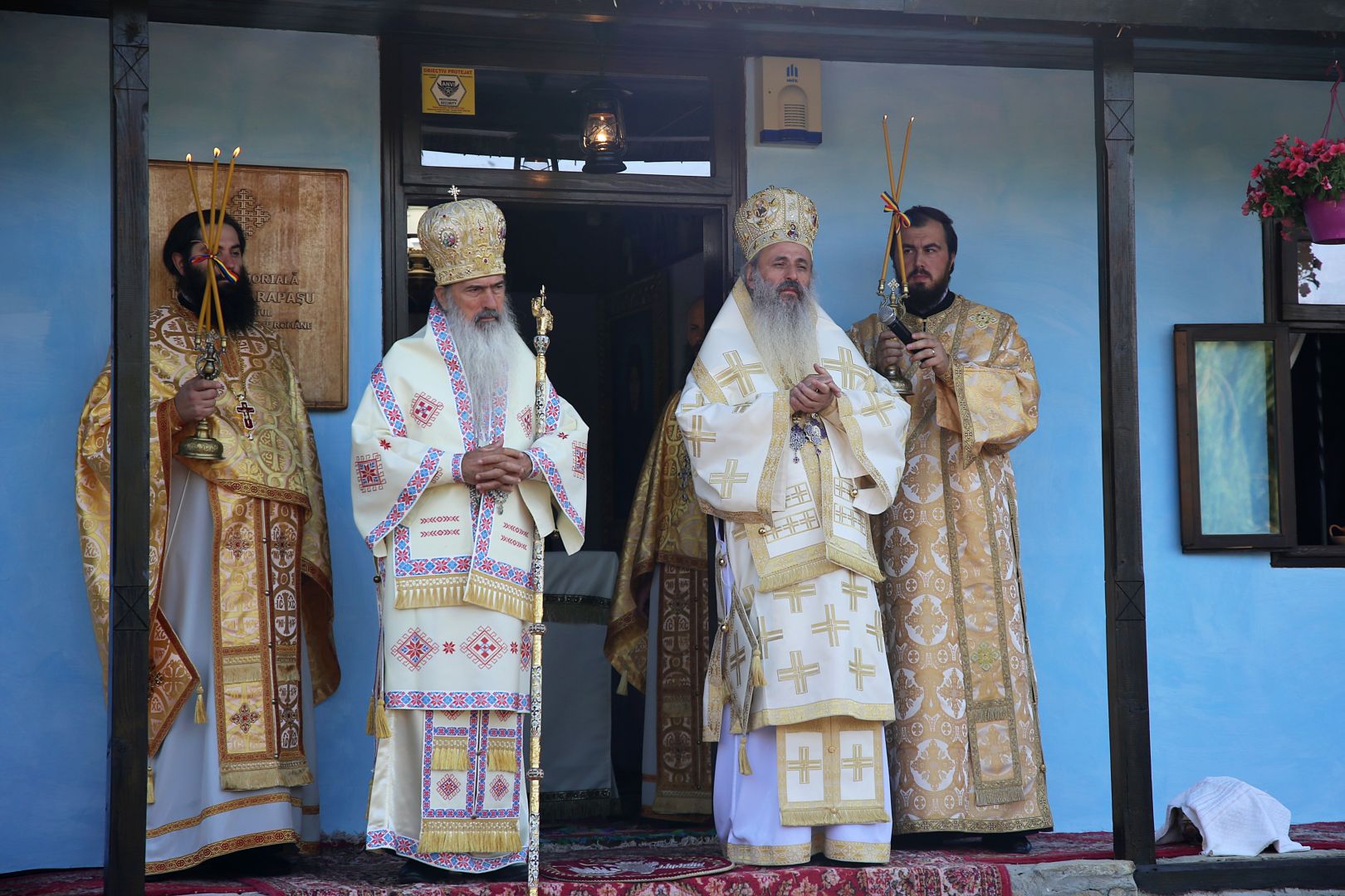 De 15 ani, Preafericitul Părinte Teoctist slujește în Împărăția Cerurilor: Doi ierarhi s-au rugat la Tocileni pentru sufletul celui de-al cincilea Patriarh al Bisericii Ortodoxe Române