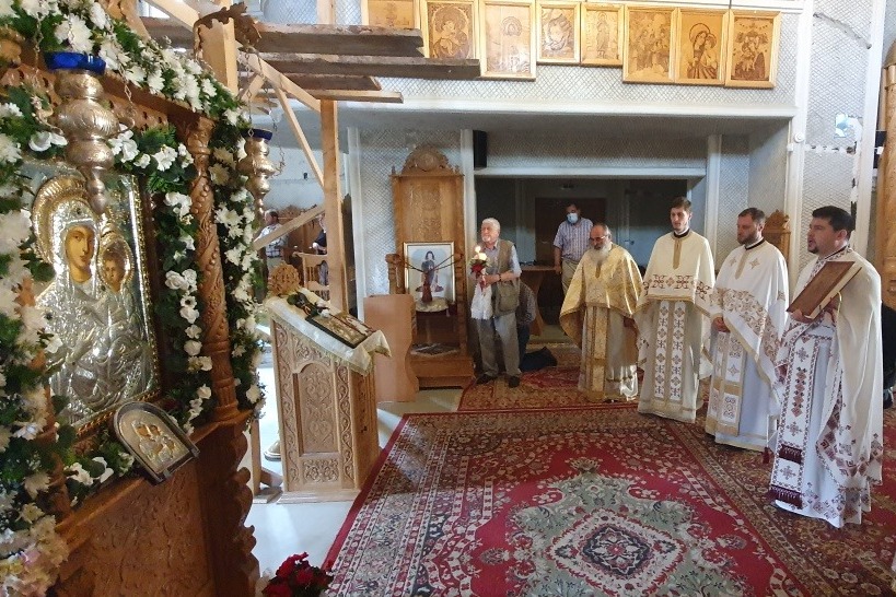 Cinstirea Sfintei Icoane a Maicii Domnului Prodromița, la catedrala din Moineşti