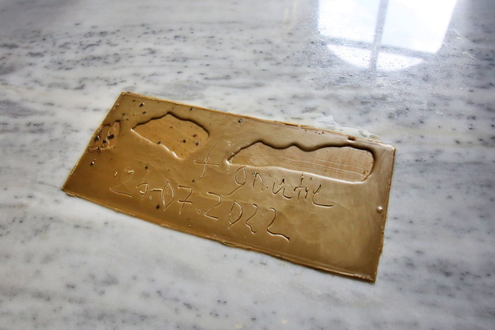 Biserica din Blăgești, resfințită de Episcopul Hușilor: „Inima Domnului Hristos a rămas neclintită în fața răutății”