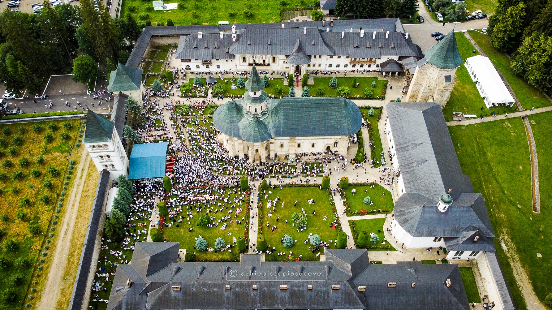 Sfântul Voievod Ștefan cel Mare, cinstit în chip deosebit la Mănăstirea Putna, la 30 de ani de la canonizare