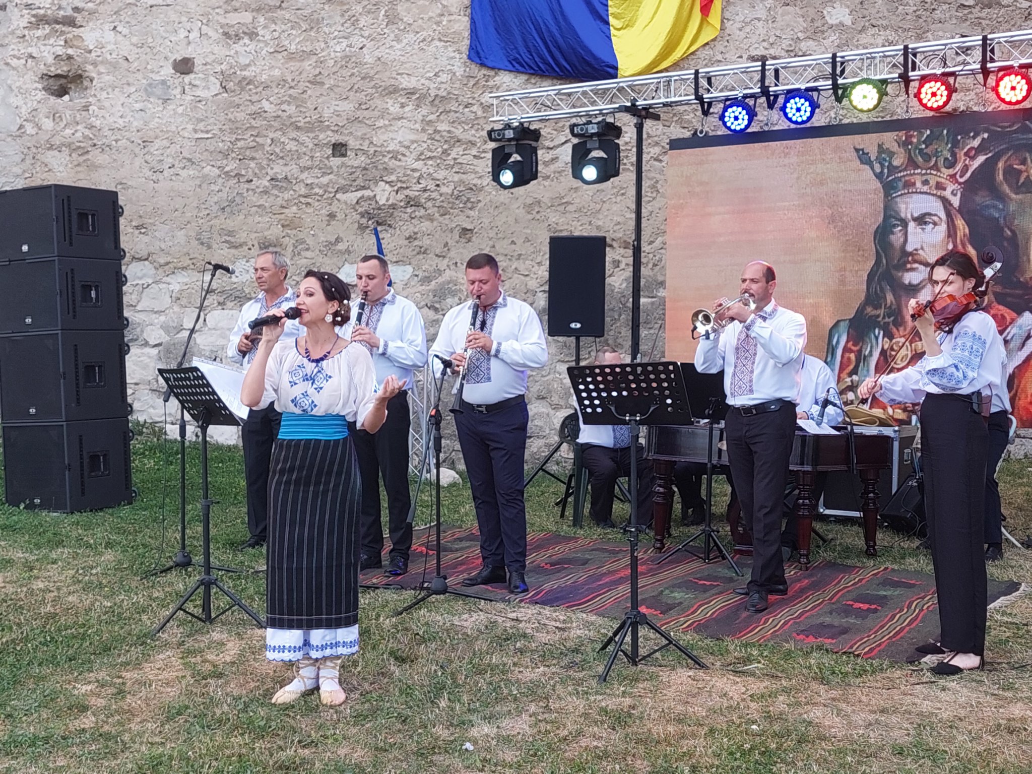 Spectacol închinat Sfântului Voievod Ştefan cel Mare la Cetatea Soroca