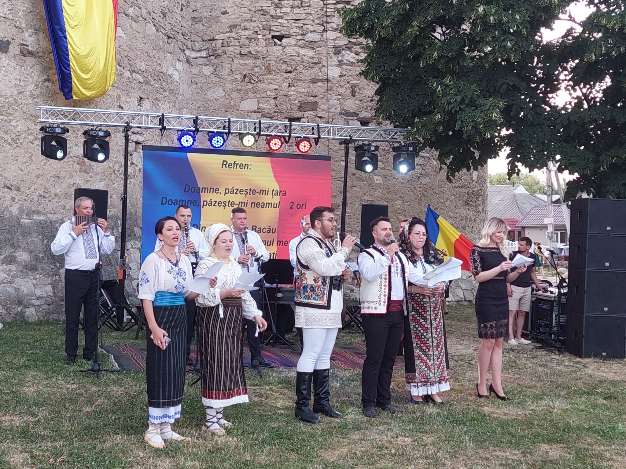 Spectacol închinat Sfântului Voievod Ştefan cel Mare la Cetatea Soroca