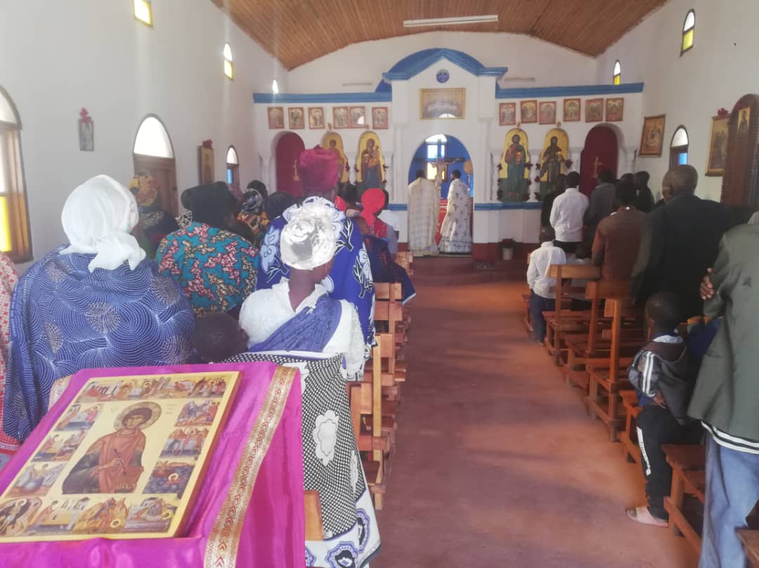 Hram la Ilalasimba - „Acolo unde leul doarme”