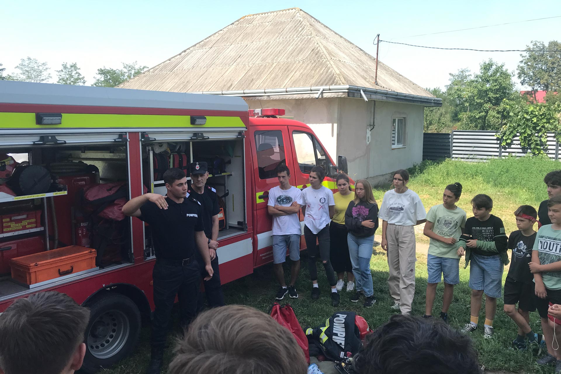 Activitate PSI la parohia Lespezi