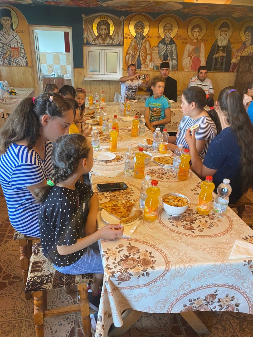 Școală de vară pentru tinerii Parohiei Ruseni din Protoieria Bacău