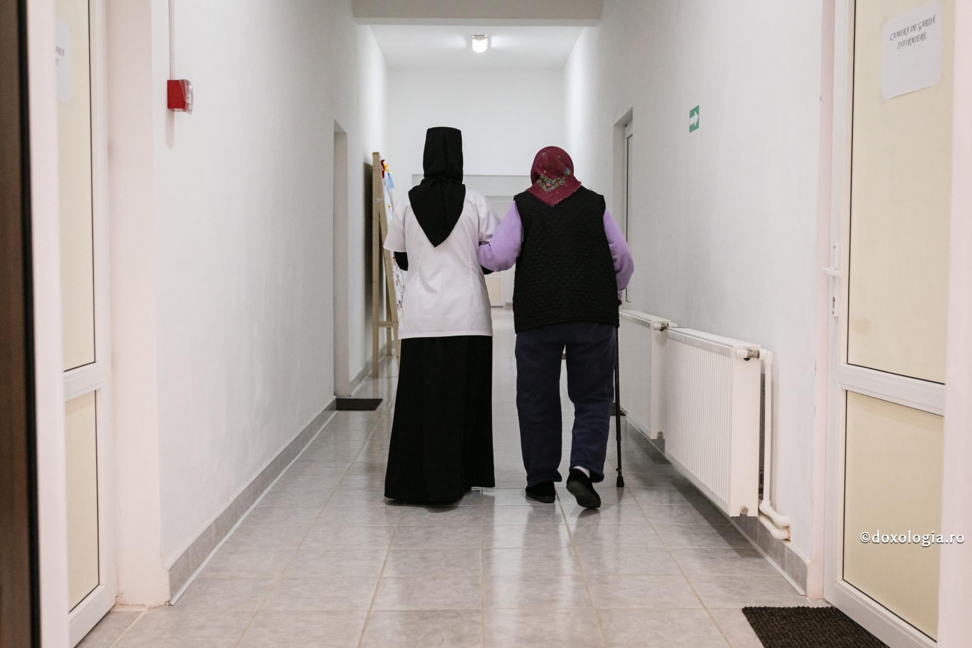 „Nu nouă să plăcem, ci fiecare să facă spre plăcerea aproapelui”