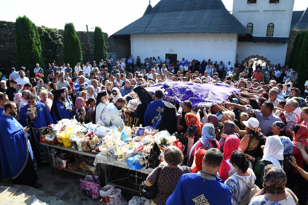 PS Antonie, Episcop de Bălți, a slujit Taina Sfântului Maslu la Mănăstirea Hadâmbu