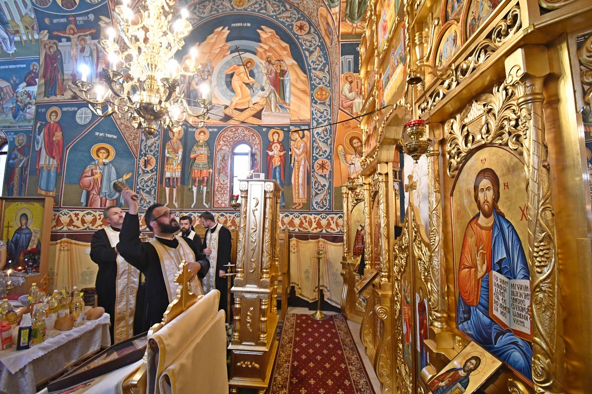 Lucrări de înnoire binecuvântate în Parohia Sculeni – Protopopiatul Iaşi 1