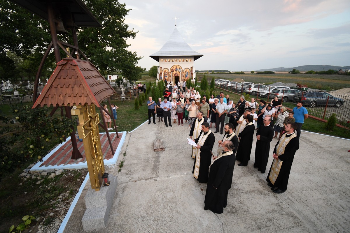 Lucrări de înnoire binecuvântate în Parohia Sculeni – Protopopiatul Iaşi 1