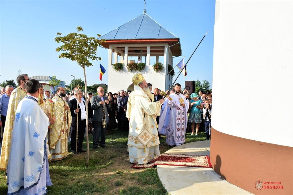 PS Ignatie: „Iertarea vindecă foarte multe răni şi face să îmbobocească iubirea, atât în sufletul celui care a greşit, cât şi în sufletul celui care o acordă”