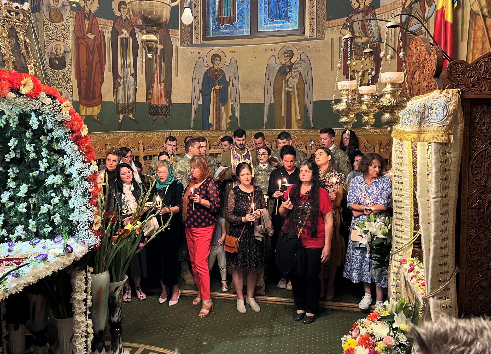 Grupul „Răzeșii” din Botoșani a vizitat ctitoria și mormântul Domnitorului Alexandru cel Bun