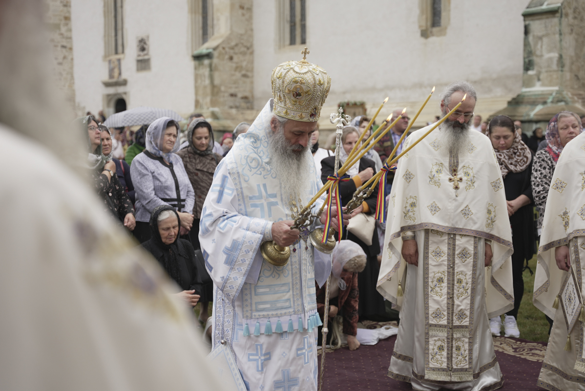 Foto: Adrian Sârbu Hramul Mănăstirii Bistrița: „Prin Domnul Hristos și prin Preasfânta Născătoare de Dumnezeu am redobândit Raiul”