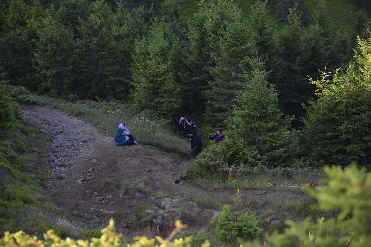 IPS Părinte Casian, la slujba hramului mănăstirii situate la 1800 metri altitudine: „Taborul României este, fără îndoială, Muntele Ceahlău”