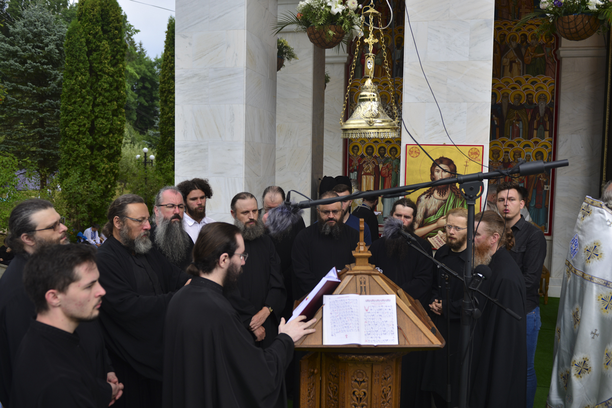 Liturghii arhierești, în cinstea Sfintei Cuvioase Teodora de la Sihla: „Ce este viața de rugăciune?”