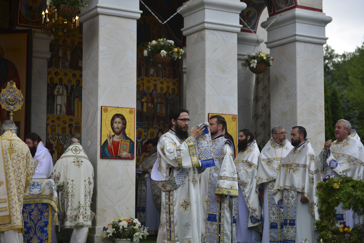 Liturghii arhierești, în cinstea Sfintei Cuvioase Teodora de la Sihla: „Ce este viața de rugăciune?”