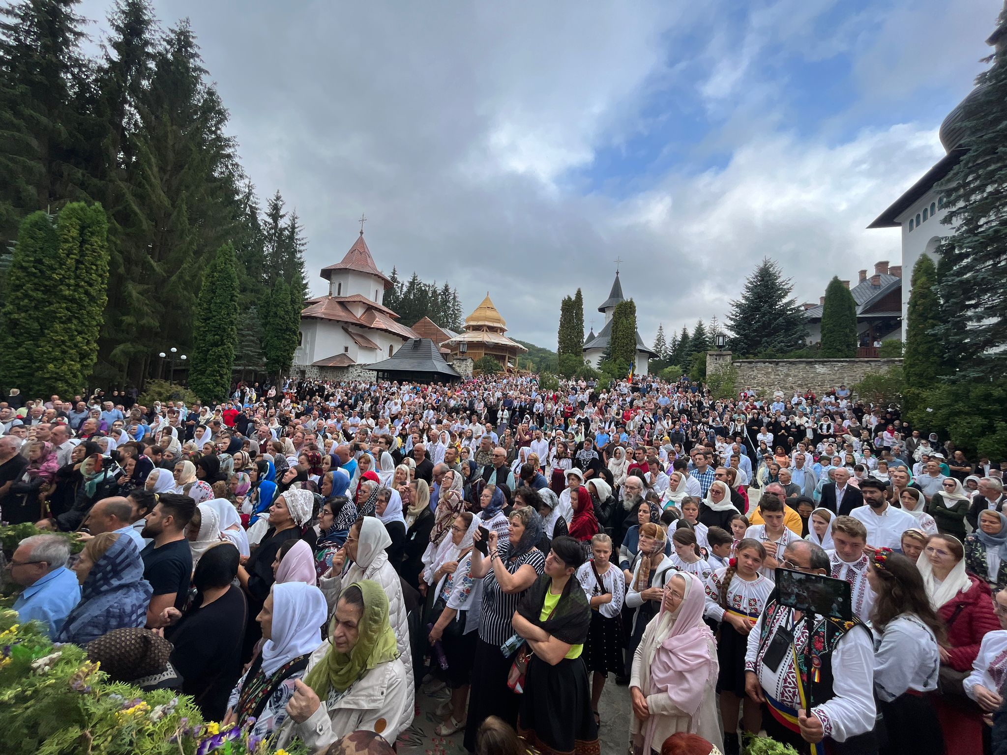 Liturghii arhierești, în cinstea Sfintei Cuvioase Teodora de la Sihla: „Ce este viața de rugăciune?”