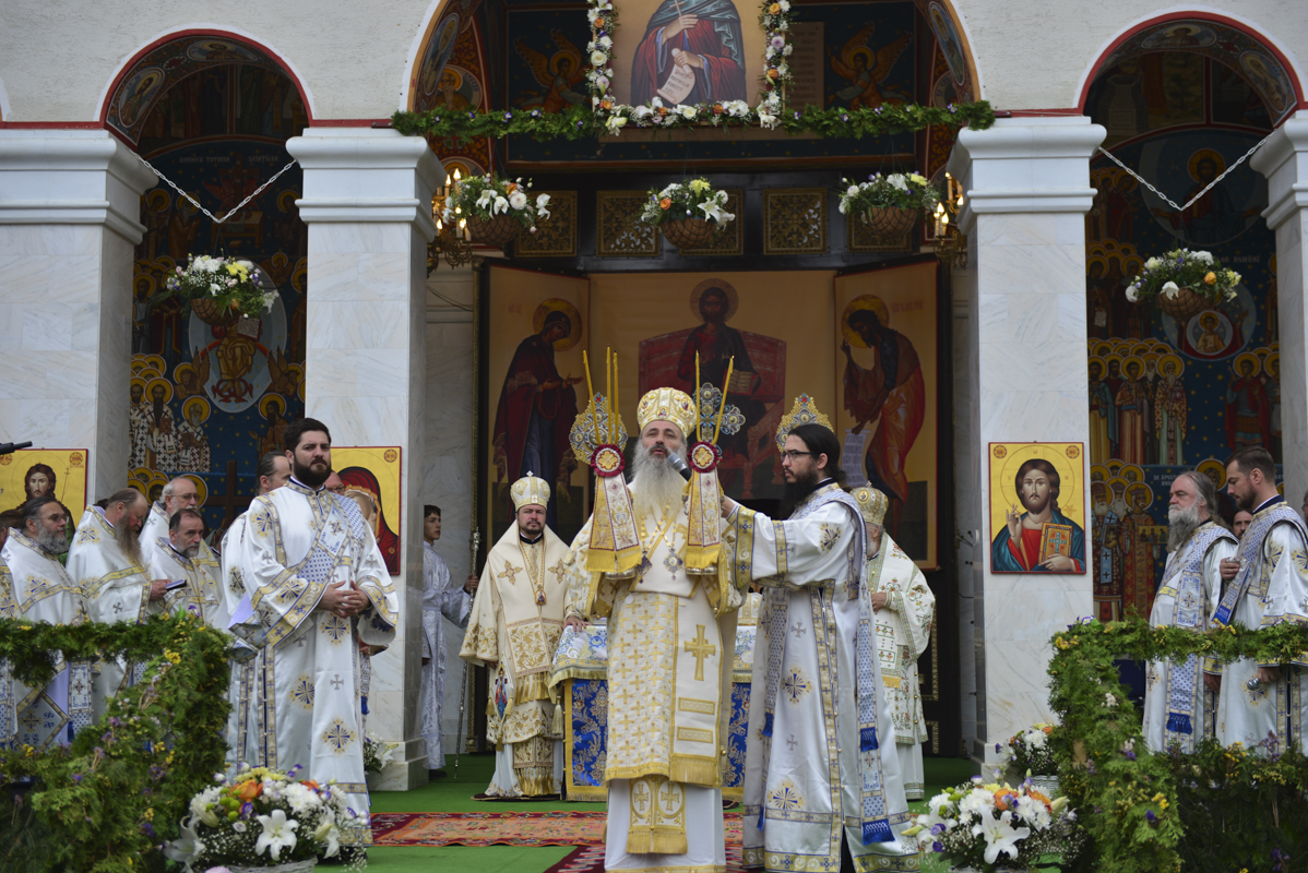 Liturghii arhierești, în cinstea Sfintei Cuvioase Teodora de la Sihla: „Ce este viața de rugăciune?”