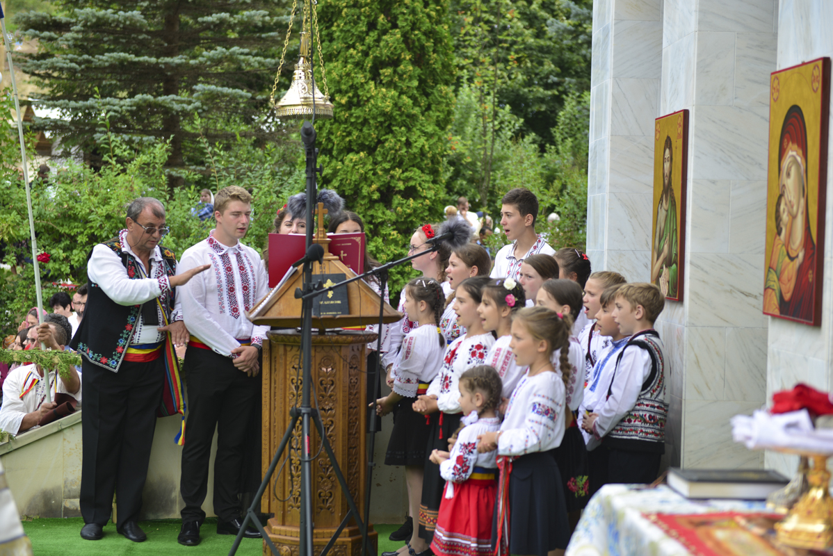 Liturghii arhierești, în cinstea Sfintei Cuvioase Teodora de la Sihla: „Ce este viața de rugăciune?”