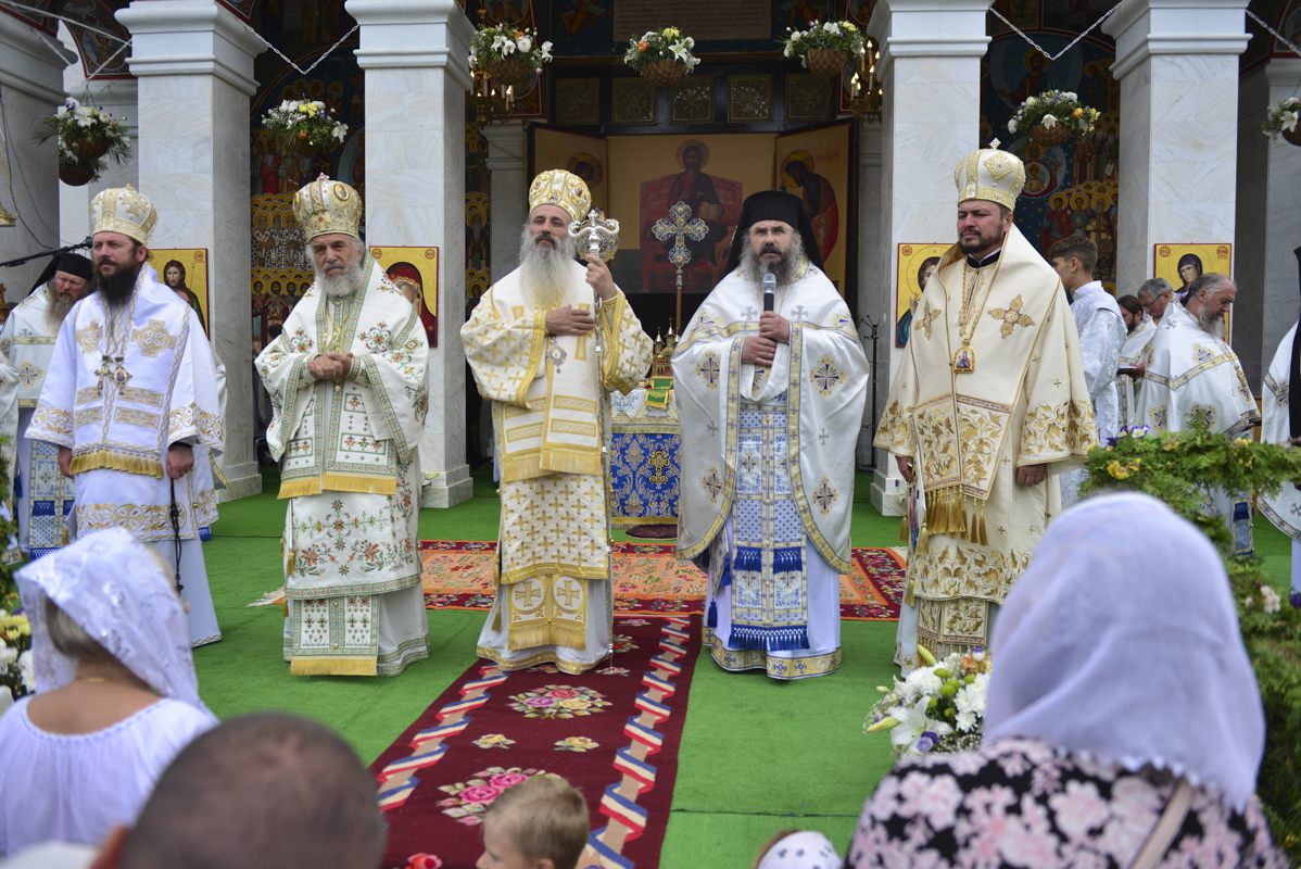 Liturghii arhierești, în cinstea Sfintei Cuvioase Teodora de la Sihla: „Ce este viața de rugăciune?”
