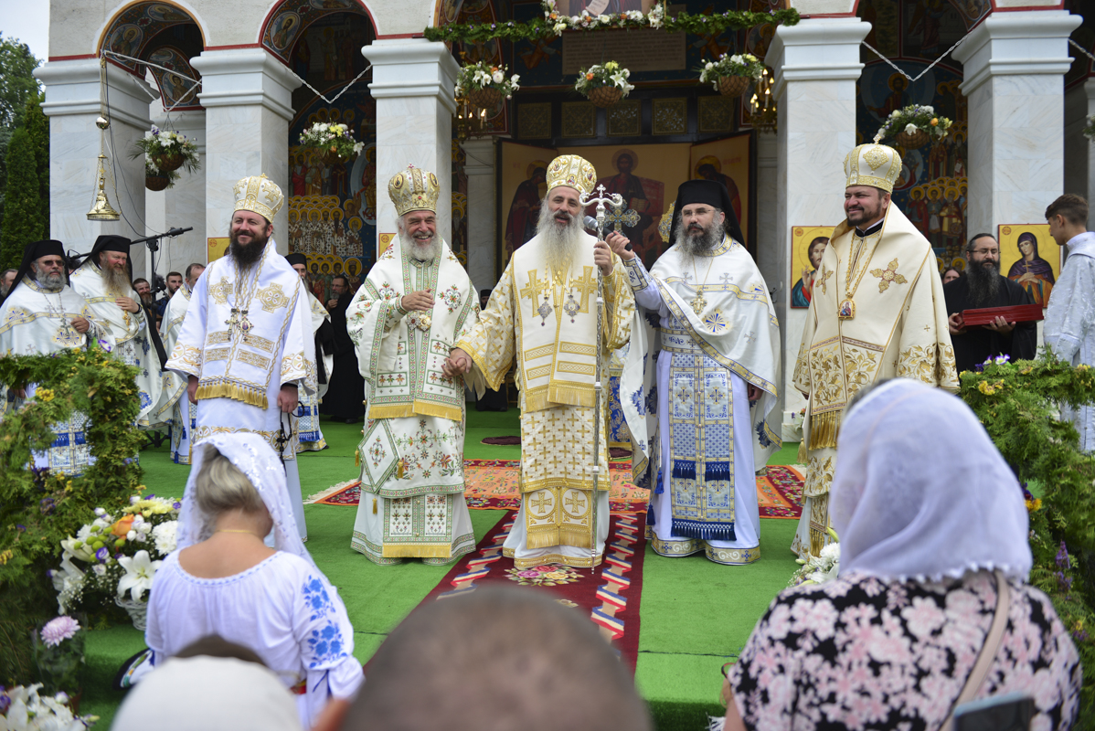 Liturghii arhierești, în cinstea Sfintei Cuvioase Teodora de la Sihla: „Ce este viața de rugăciune?”